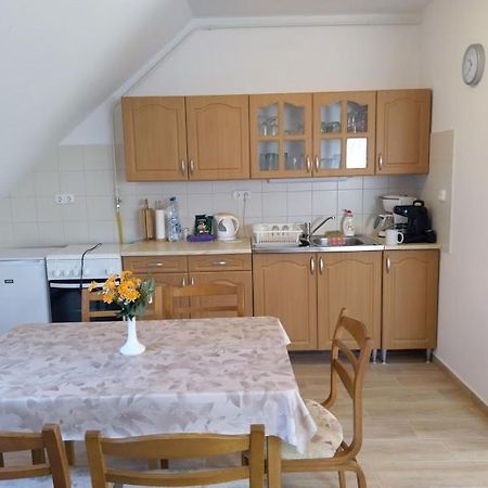 Foeveny Apartman バラトンウドヴァリ エクステリア 写真