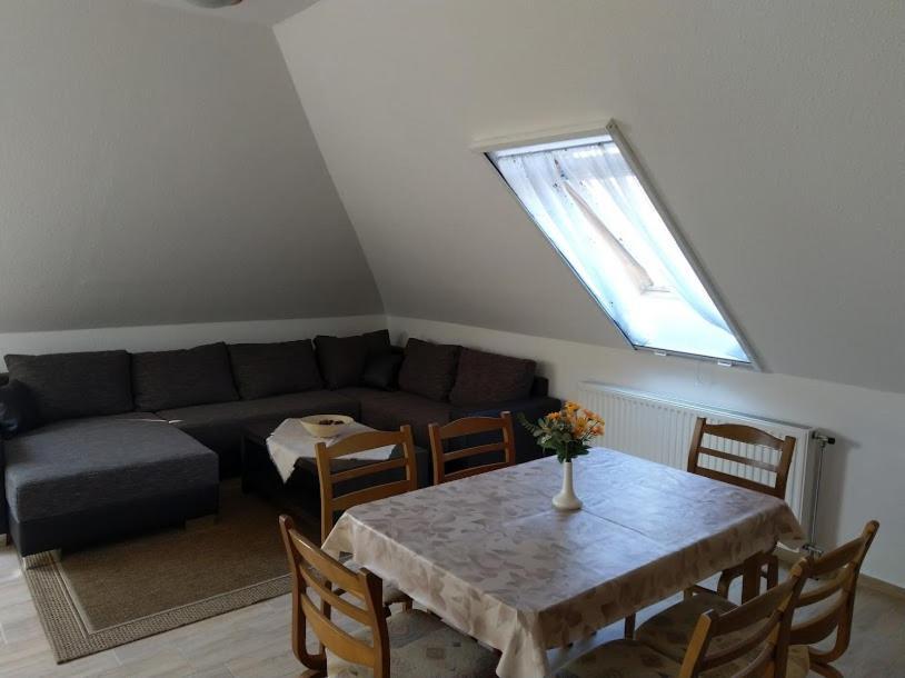 Foeveny Apartman バラトンウドヴァリ エクステリア 写真